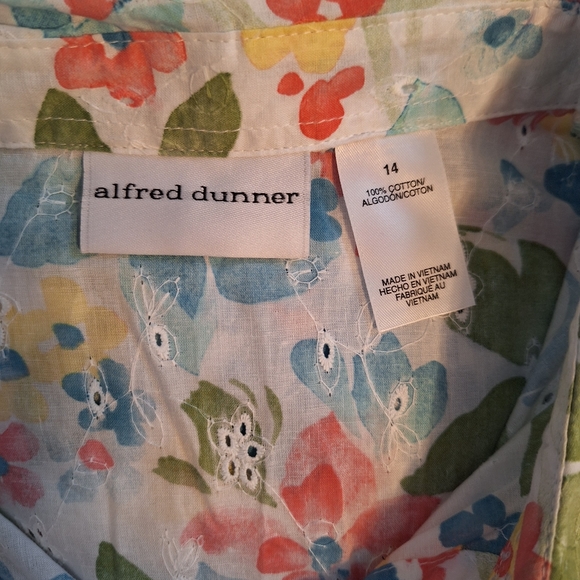 Alfred dunner floral eyelet cotton button down top sz 14 - Picture 8 of 8